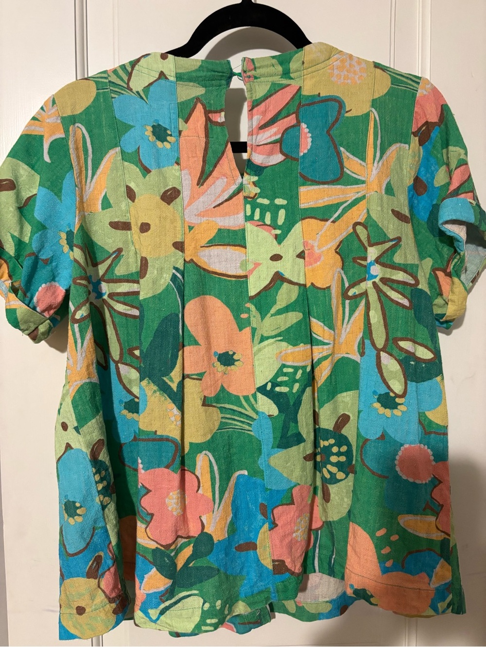 Umgee Green Floral Short Sleeve Blouse with Multicolor Print - Picture 3 of 5